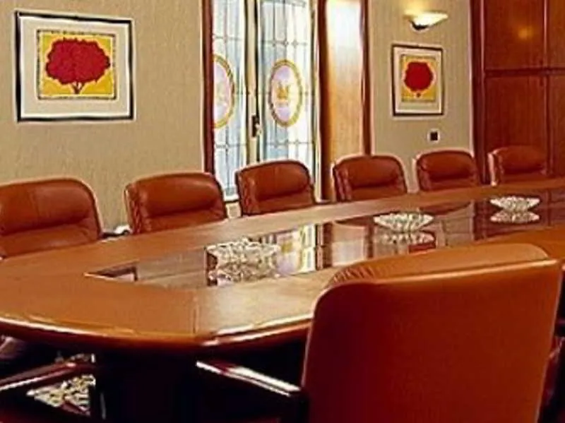 ****  Jr Hotels Bocconi Milano Olaszország