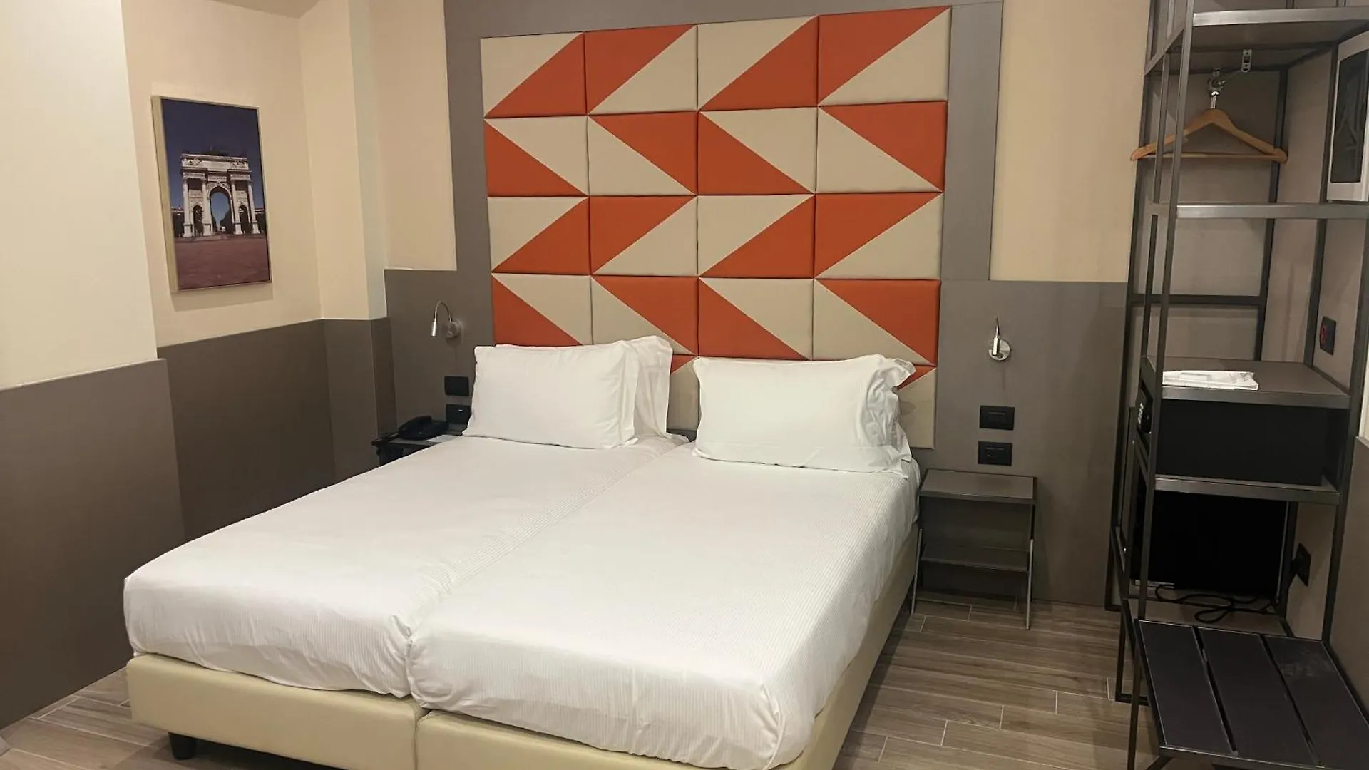 Jr Hotels Bocconi Milano